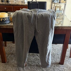 Vineyard Vines Gray Men's Sweatpants